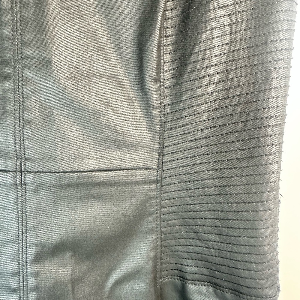 White House Black Market Faux Leather Fit & Flare Dress (Size 8) 🖤 - Picture 6 of 9